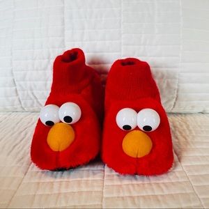 Elmo slippers